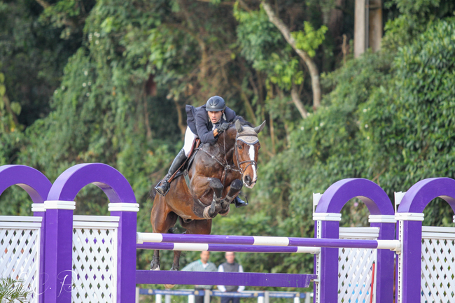 Pedro Muylaert e Eurocommerce Colorado em belo salto