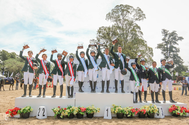 Flash geral dos campeões americanos pré-junior por equipes