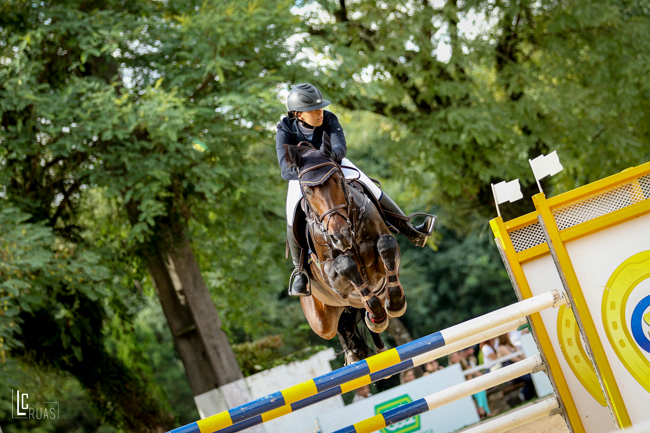 Daniela com seu novo cavalo Black Jack 163