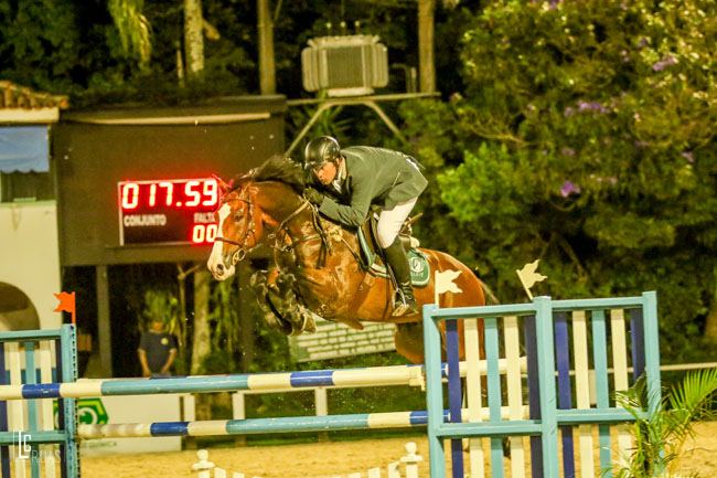 Zé Roberto e Impressive JMen Sanol Dog Protécnica a caminho de mais uma vitória