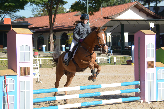 giovana guarnieri650