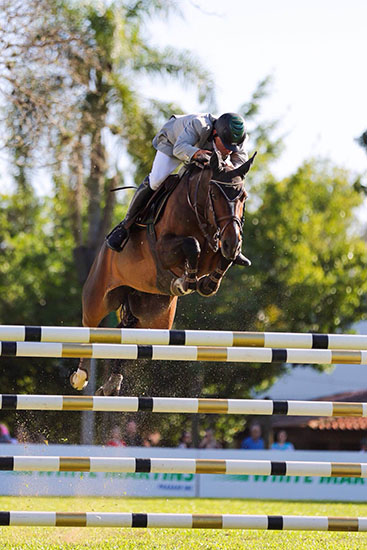 Cesinha e Baloujana B Império em ação na Sociedade Hipica Portoalegrense ; img: João Markum