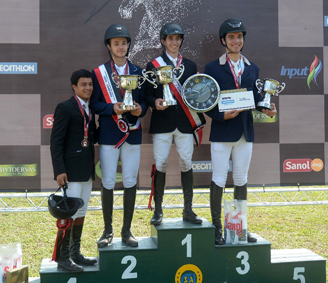 podio_junior